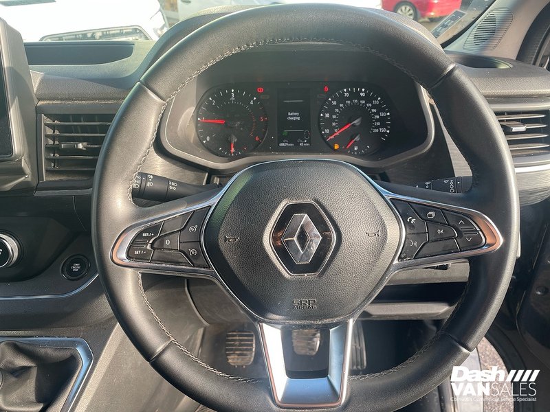 Used Renault Trafic 2022 for sale - 77452640: Photo 16