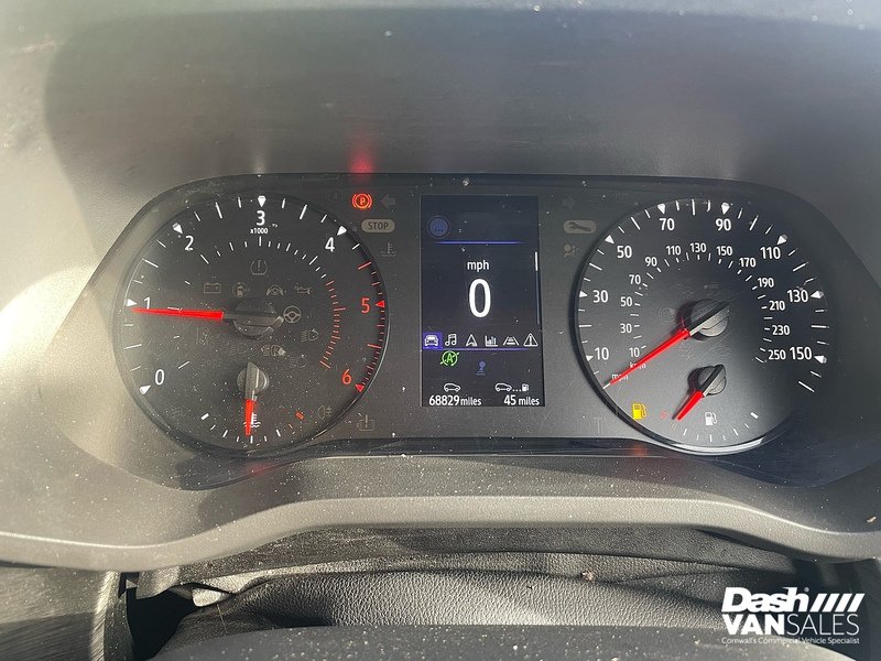 Used Renault Trafic 2022 for sale - 77452640: Photo 19