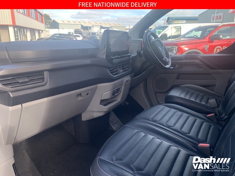 Used Ford Tourneo Custom 2024 for sale - 76157818: Photo 18