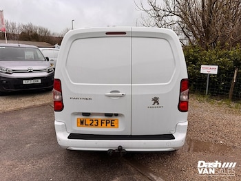 Used Peugeot Partner 2023 for sale - 77920902: Photo