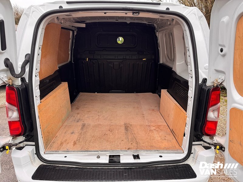 Used Peugeot Partner 2023 for sale - 77920902: Photo 8