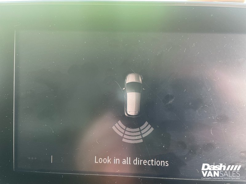 Used Renault Trafic 2023 for sale - 77945230: Photo 25