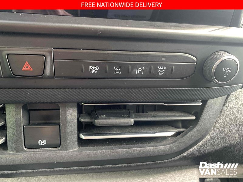 Used Ford Transit Custom 2024 for sale - 76157793: Photo 30