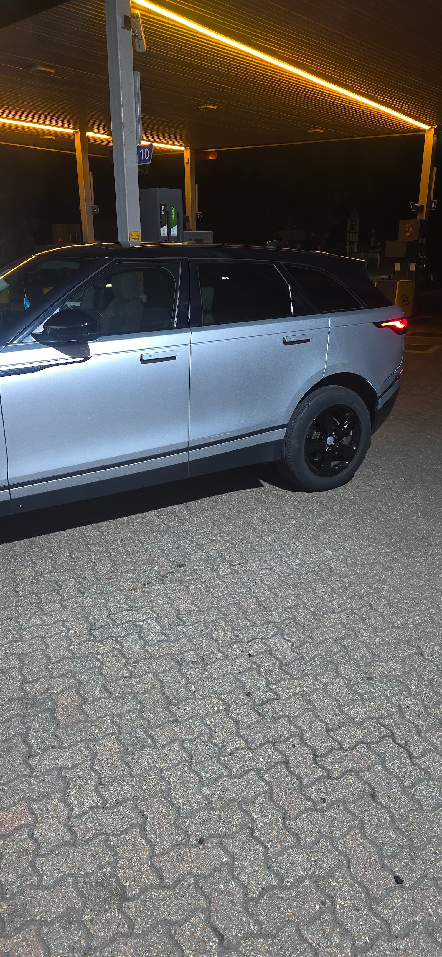 Used Land Rover Range Rover Velar 2018 for sale - 76306089: Photo 11