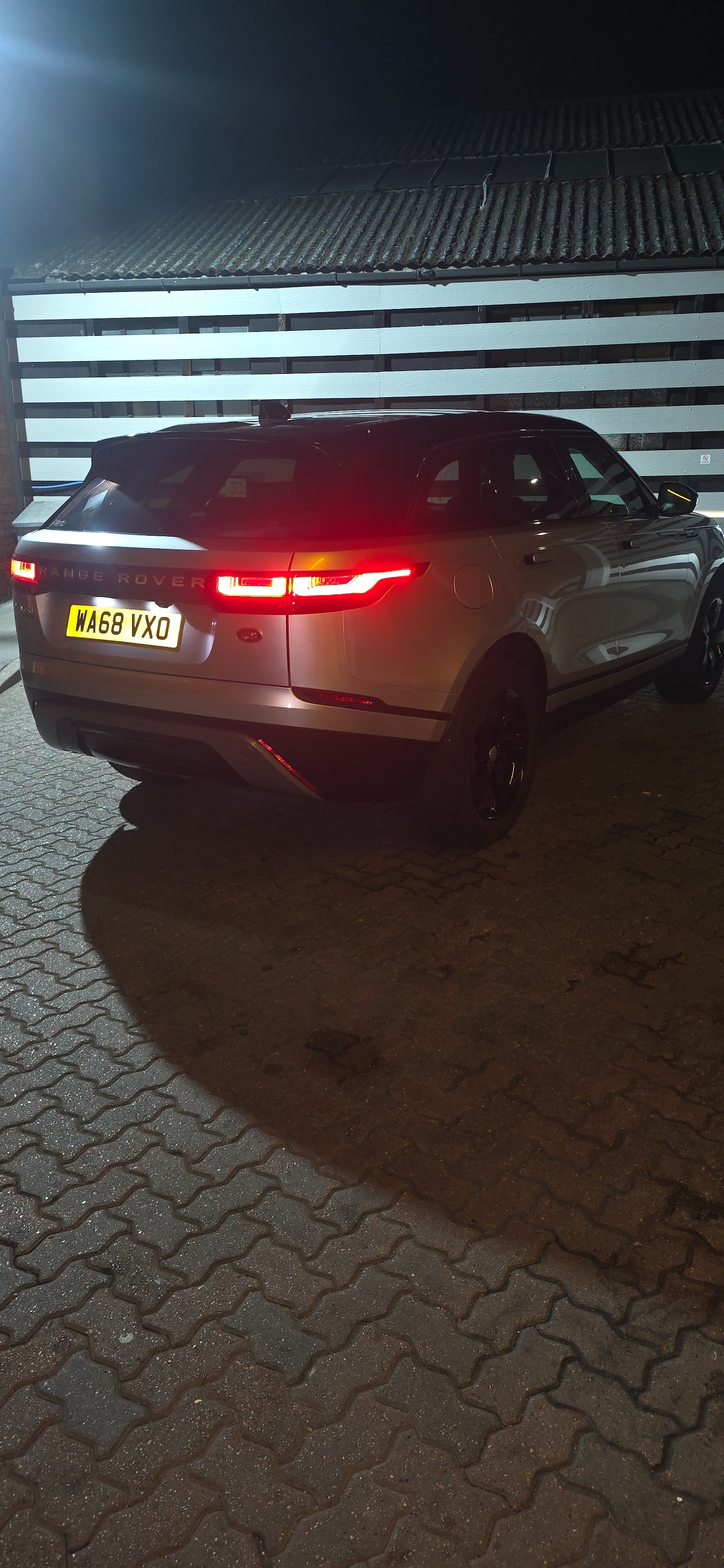 Used Land Rover Range Rover Velar 2018 for sale - 76306089: Photo 9