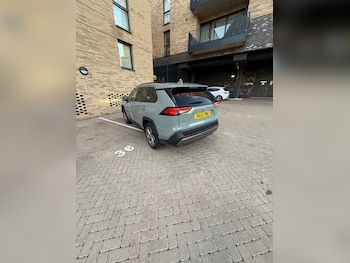 Used Toyota RAV4 2021 for sale - 76510637: Photo