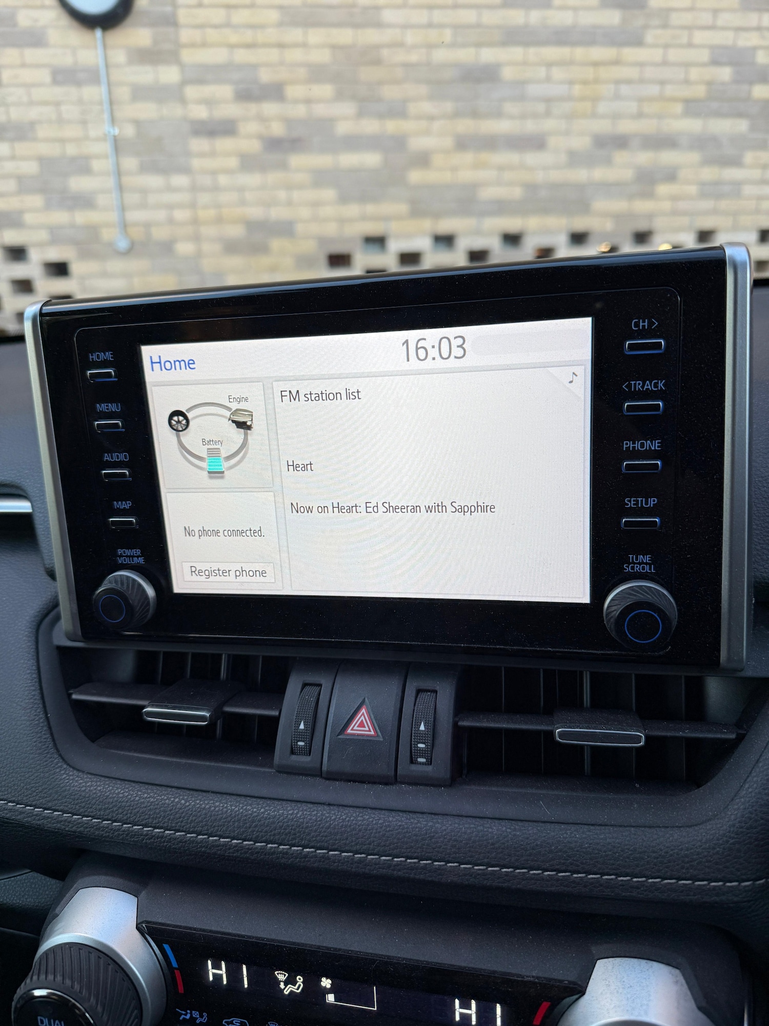 Used Toyota RAV4 2021 for sale - 76510637: Photo 4