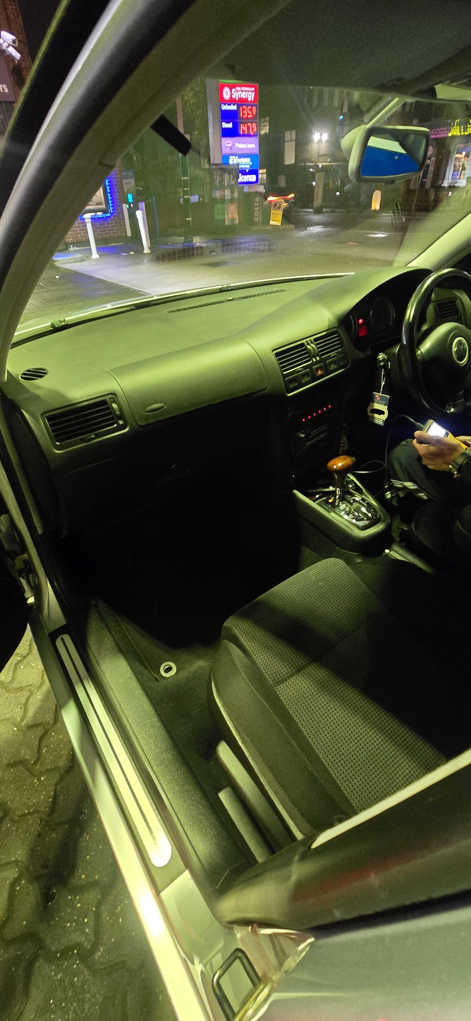 Used Volkswagen Bora 2004 for sale - 76306135: Photo 12