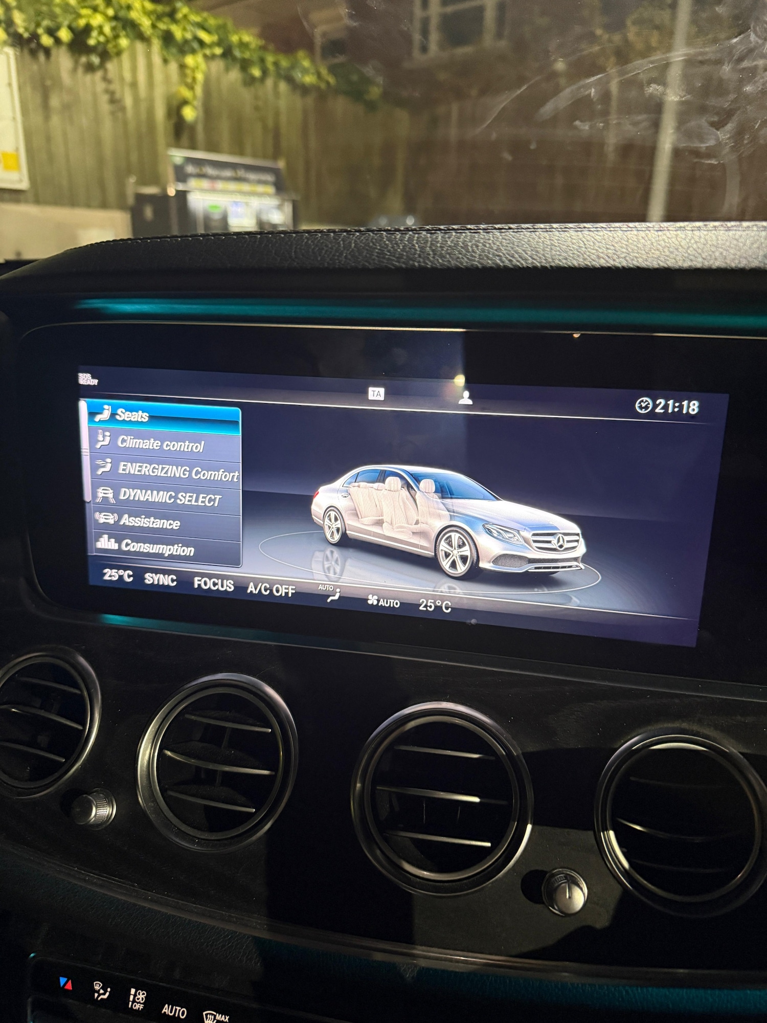 Used Mercedes-Benz E Class 2019 for sale - 76528696: Photo 15