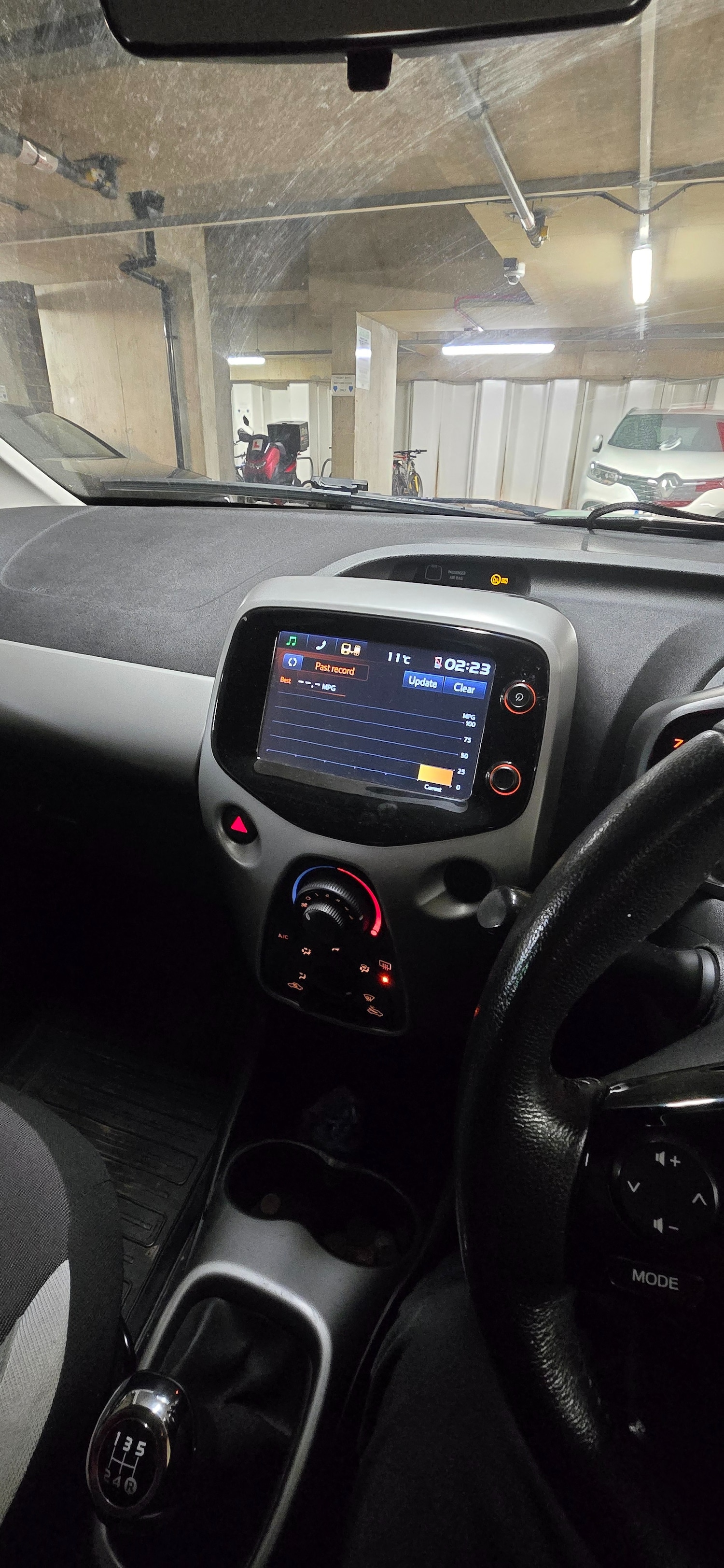 Used Toyota AYGO 2016 for sale - 76712326: Photo 12