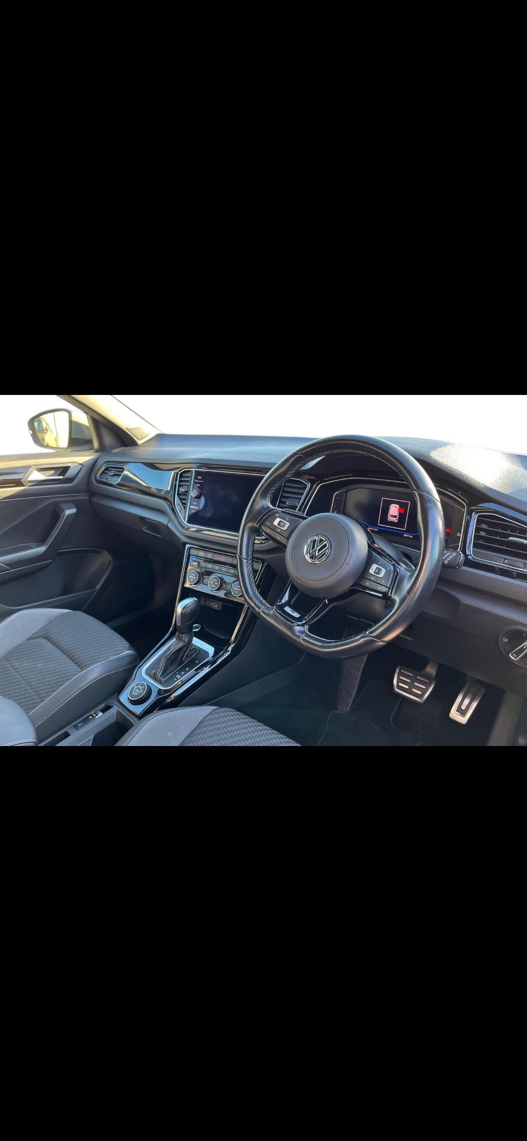 Used Volkswagen T-Roc 2021 for sale - 76866972: Photo 12