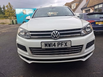 Volkswagen - Touareg