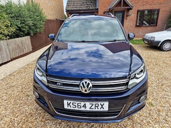 Volkswagen - Tiguan