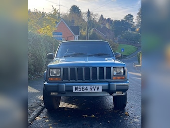 Jeep - Cherokee