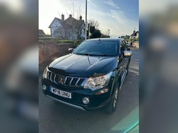 Mitsubishi - L200