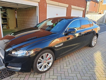 Jaguar - XF