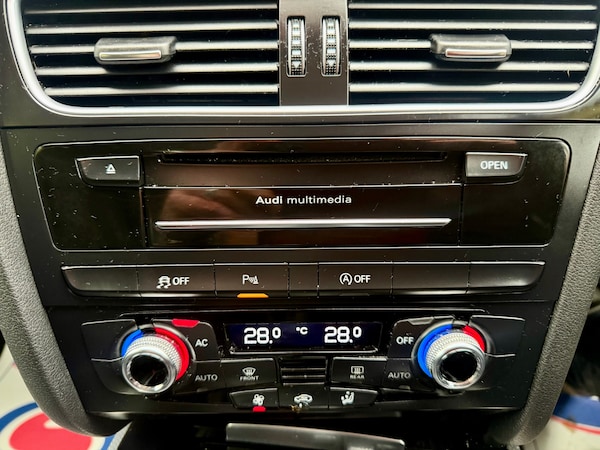 Used Audi A4 2012 for sale - 76280623: Photo 25
