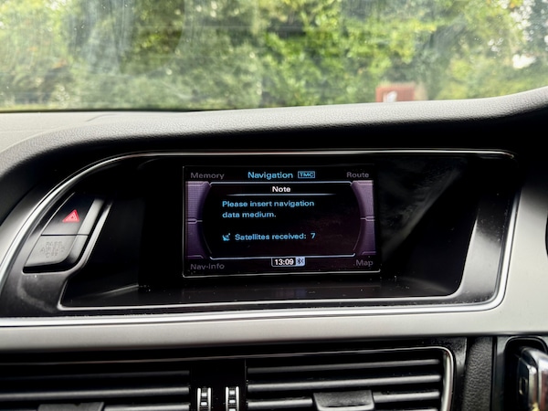 Used Audi A4 2012 for sale - 76280623: Photo 30