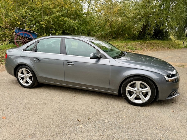 Used Audi A4 2012 for sale - 76280623: Photo 4
