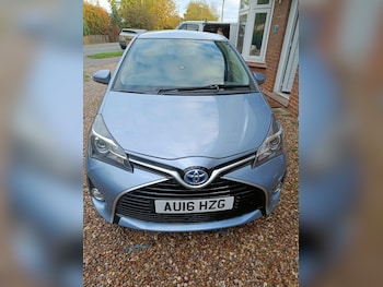 Toyota - Yaris