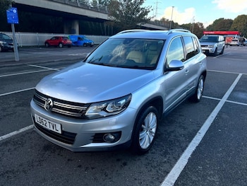 Volkswagen - Tiguan
