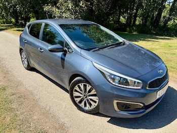 2016 (16) - 1.6 CRDi ISG 3 5dr