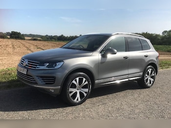 Volkswagen - Touareg