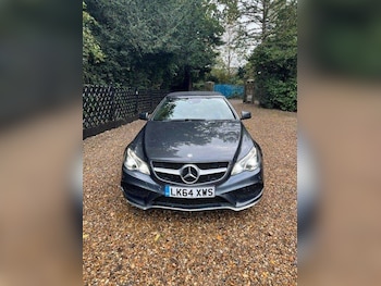 Mercedes-Benz - E-Class