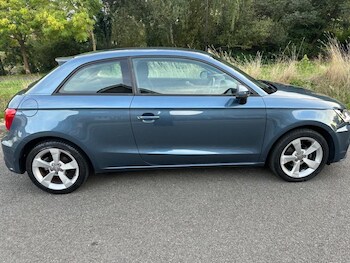 Audi - A1