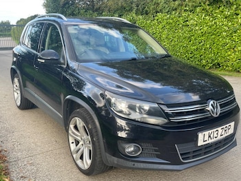 Volkswagen - Tiguan