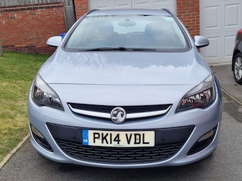 Vauxhall - Astra