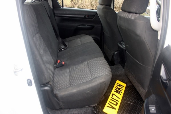 Used Toyota Hilux 2017 for sale - 74122524: Photo 13