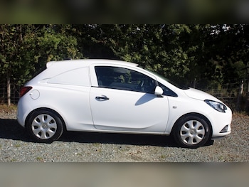 Used Vauxhall Corsa 2016 for sale - 76022786: Photo