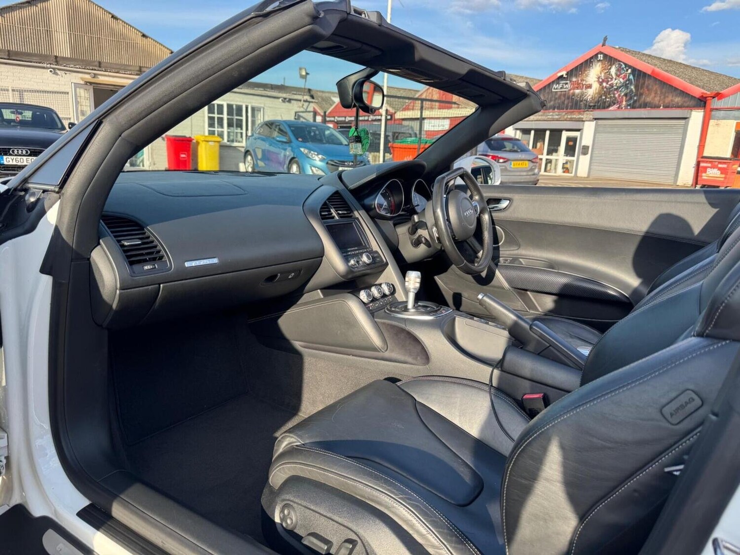 Used Audi R8 2012 for sale - 75740396: Photo 28