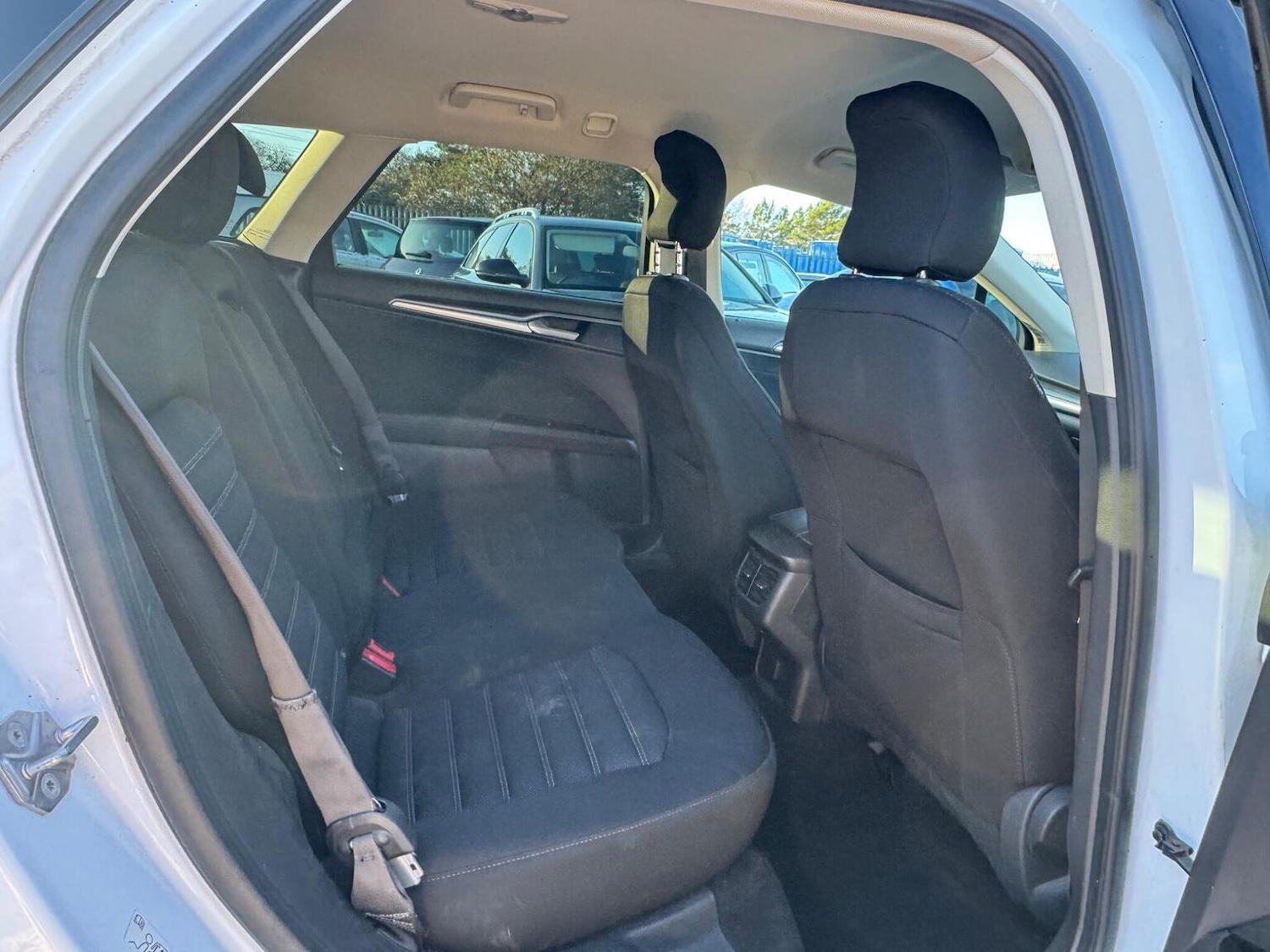 Used Ford Mondeo 2015 for sale - 77089800: Photo 12