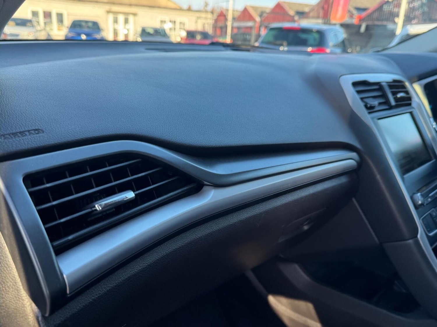 Used Ford Mondeo 2015 for sale - 77089800: Photo 21