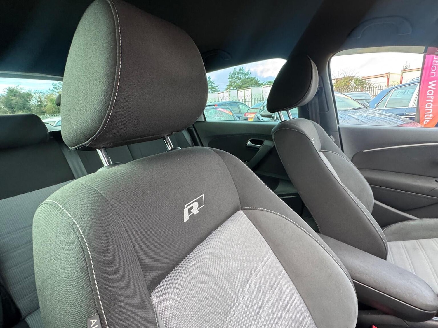 Used Volkswagen Polo 2016 for sale - 76536823: Photo 18