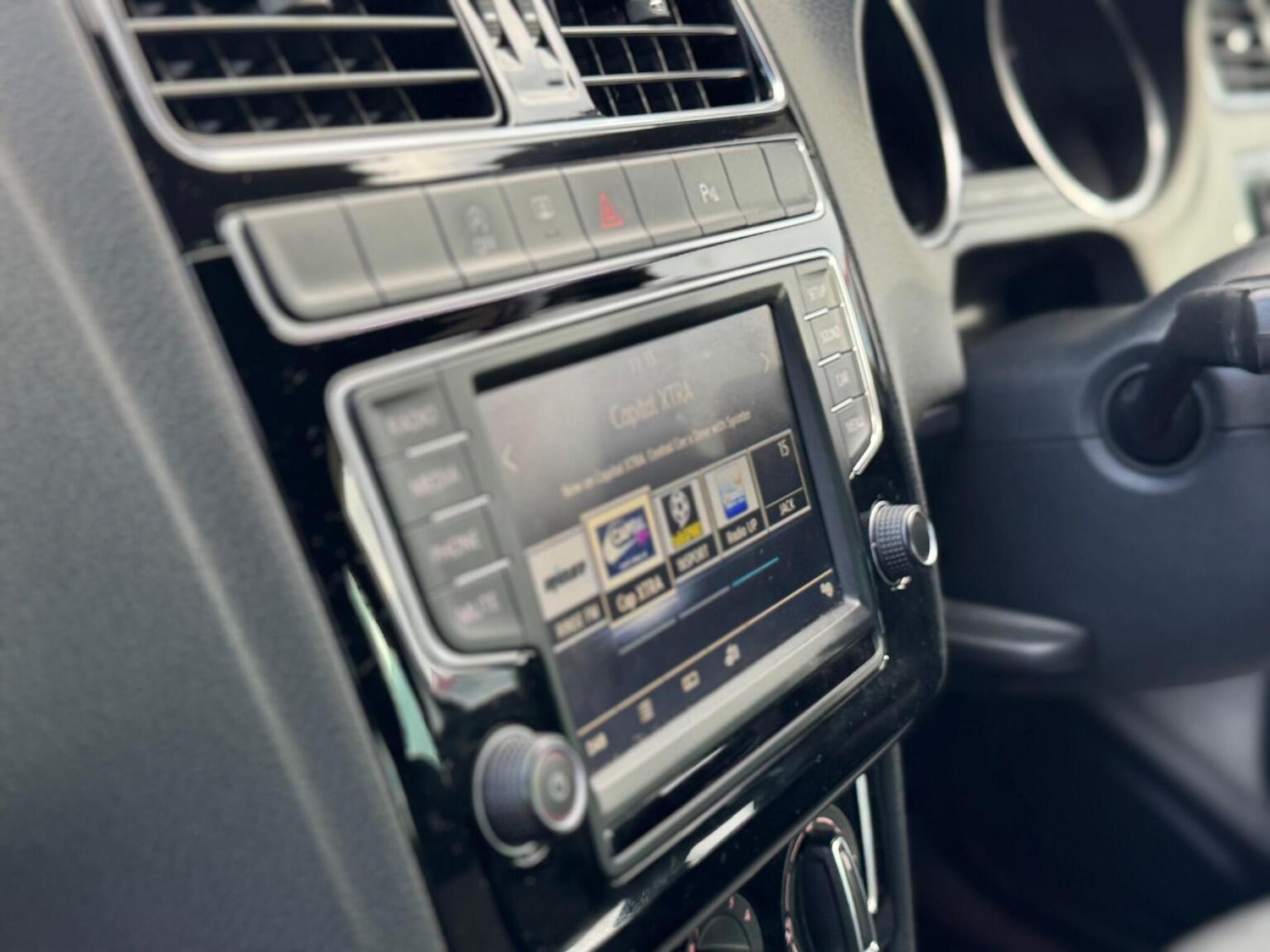 Used Volkswagen Polo 2016 for sale - 76536823: Photo 27