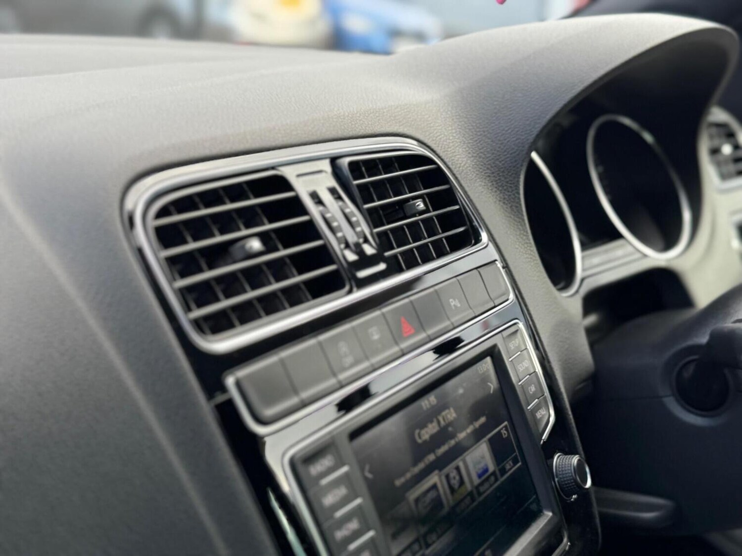 Used Volkswagen Polo 2016 for sale - 76536823: Photo 28