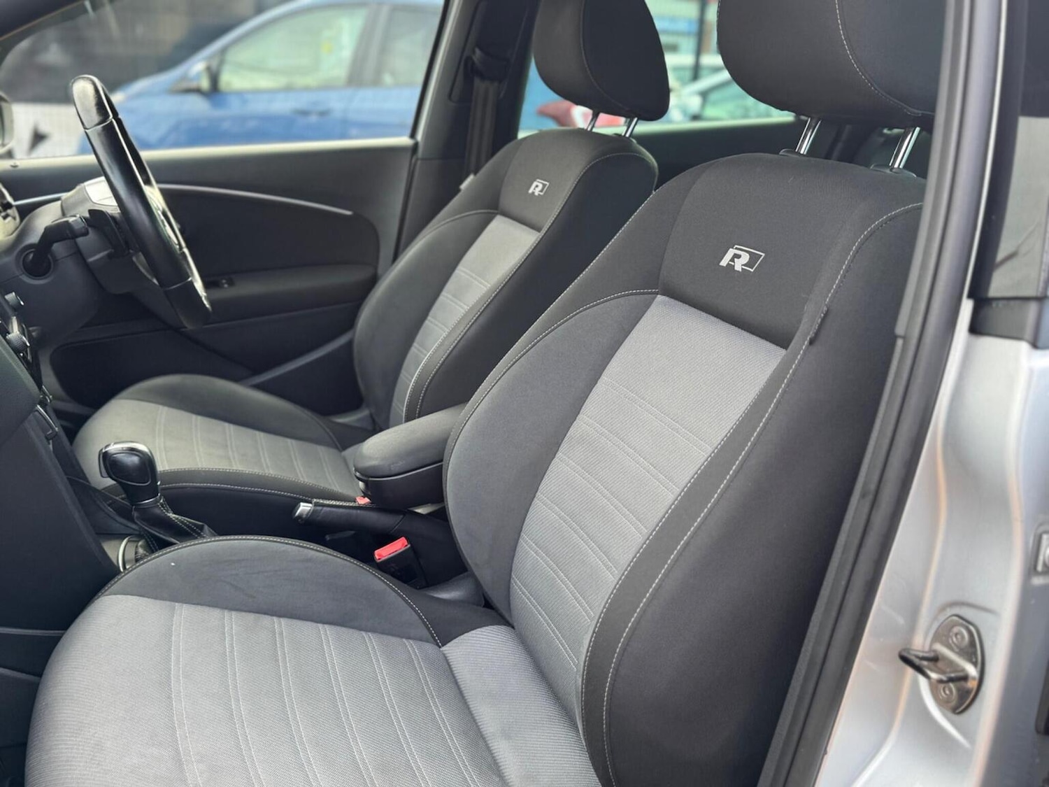 Used Volkswagen Polo 2016 for sale - 76536823: Photo 38