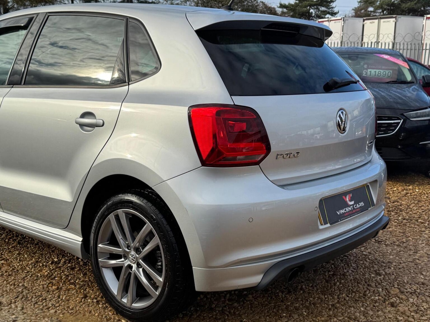 Used Volkswagen Polo 2016 for sale - 76536823: Photo 5