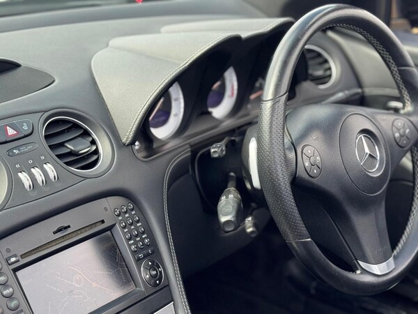 Used Mercedes-Benz SL 2008 for sale - 75667915: Photo 17