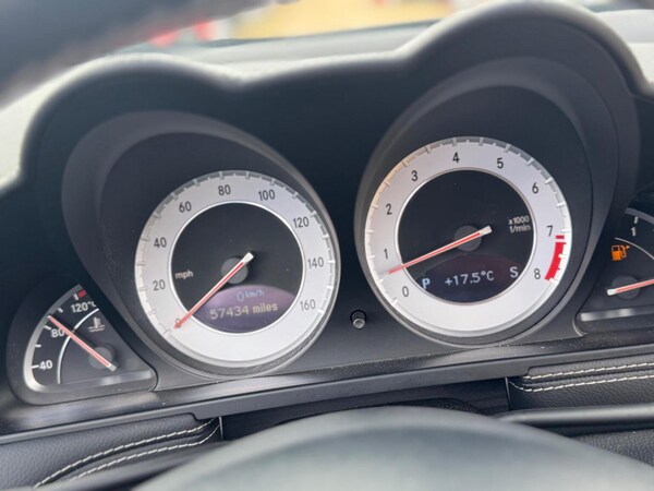 Used Mercedes-Benz SL 2008 for sale - 75667915: Photo 32