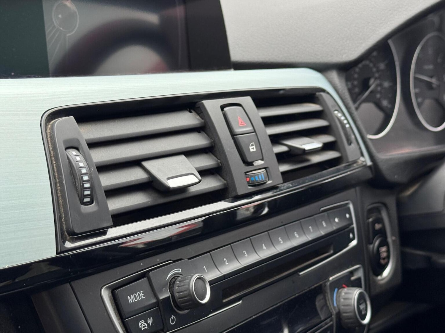 Used BMW 3 Series 2014 for sale - 76444448: Photo 34