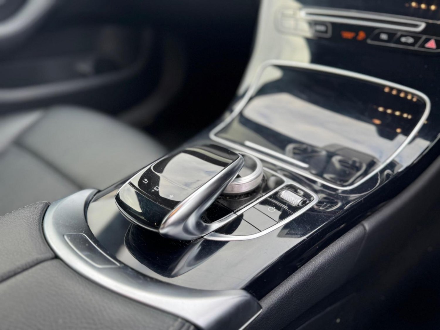 Used Mercedes-Benz C Class 2015 for sale - 76793990: Photo 14