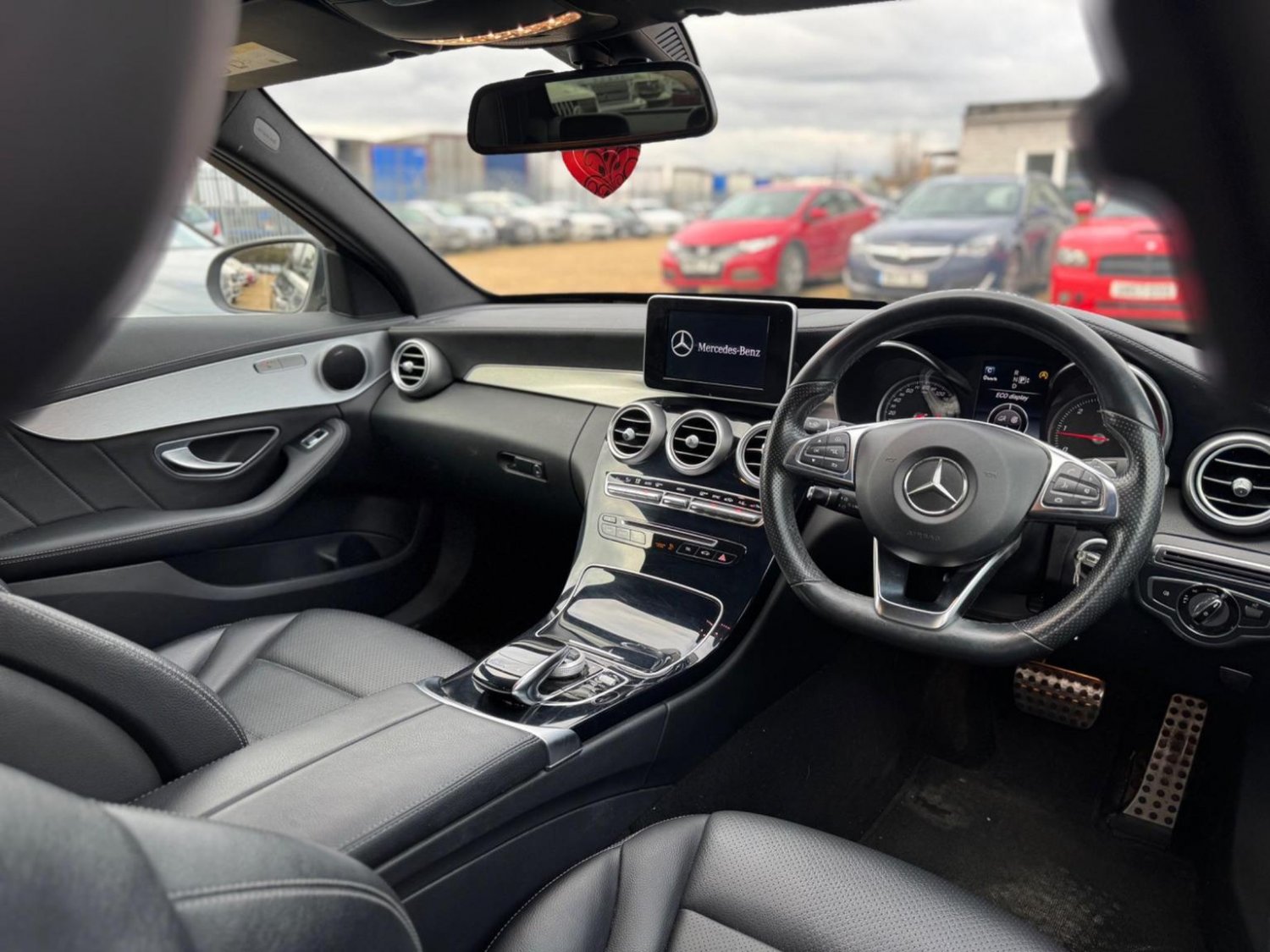 Used Mercedes-Benz C Class 2015 for sale - 76793990: Photo 19