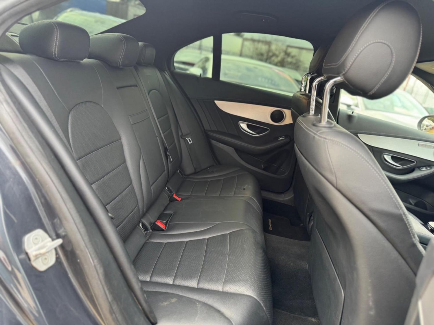 Used Mercedes-Benz C Class 2015 for sale - 76793990: Photo 36