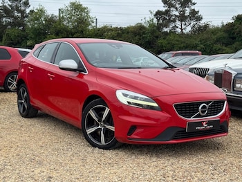 Volvo - V40