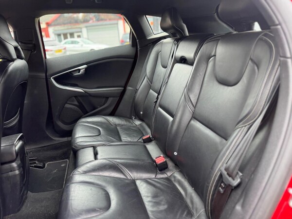 Used Volvo V40 2016 for sale - 75667902: Photo 22