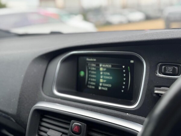 Used Volvo V40 2016 for sale - 75667902: Photo 34